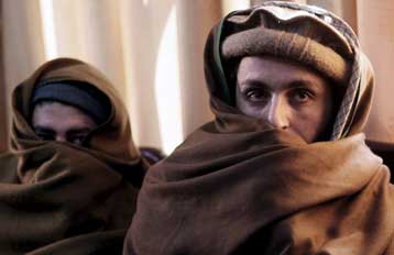 «Όχι» των Ταλιμπάν για διάλογο Ομπάμα – μετριοπαθών ανταρτών