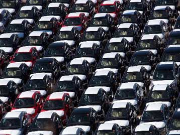 Πτώση σχεδόν 37% στην αγορά αυτοκινήτου το πρώτο δίμηνο του έτους