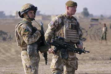 Αποσύρονται οριστικά μέχρι το τέλος Ιουλίου οι Βρετανοί στρατιώτες από το Ιράκ