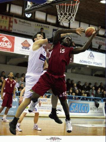 Την παραχώρηση του Φράνσις επιθυμεί η ΑΕΛ, καλά νέα για Λάτσιο