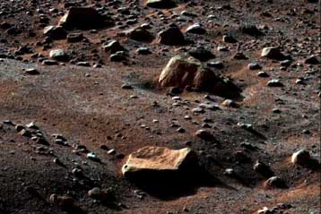 Το Phoenix της NASA «εντόπισε υγρό νερό στον Αρη»