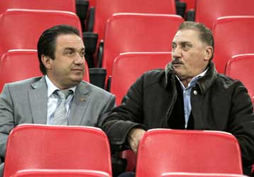 Δεν θέλω να δω αδιαφορία, προειδοποίησε τους παίκτες του ΟΦΗ ο Βατσινάς