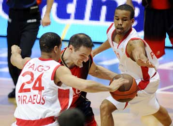 V for… Victory Ολυμπιακού επί της Ταού στη Βιτόρια