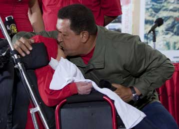 Με την Coca Cola «φλερτάρει» ο Ούγκο Τσάβες, αλλά για καλό σκοπό