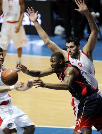 Θρύλος «ταυρομάχος» άλωσε τη Βιτόρια κα πάει φουλ για Βερολίνο