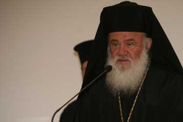 Ανάστατη η Ιεραρχία για την απόφαση απαλλαγής του Παντελεήμονος