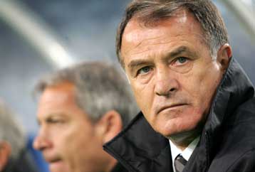 Κοροϊδία χαρακτήρισε την εμφάνιση των παικτών του ο Μπάγεβιτς