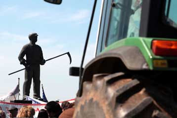 Μεγάλη συμμετοχή στο συλλαλητήριο για την εξέγερση του Κιλελέρ