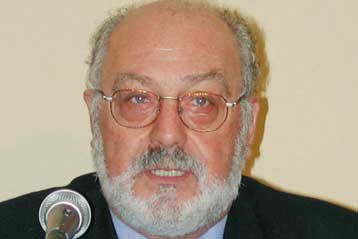 Στον Κώστα Γεωργουσόπουλο απονεμήθηκε το Μεγάλο Βραβείο Λογοτεχνίας