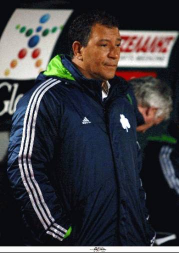 Ο Τεν Κάτε διέκρινε έλλειψη κινήτρου και ο Τσιώλης αξιοπρέπεια μέσα στο γήπεδο