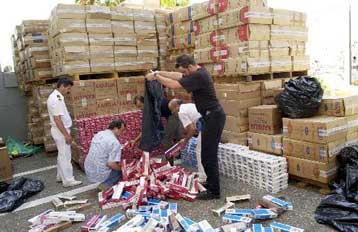 Εντείνονται οι έλεγχοι για τον εντοπισμό του λαθρεμπορίου τσιγάρων