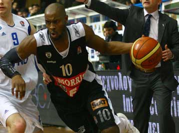 Ντιαρά φεύγει, Τομάσεβιτς παίζει, Δρόσος… αγνοείται