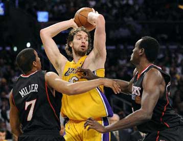 Με νίκη συνέχισαν Κλίβελαντ και Γιούτα, ήττα για την Βοστώνη