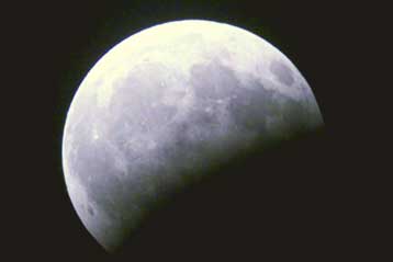 Στη δίνη της ύφεσης και η αγορά ακινήτων της… Σελήνης