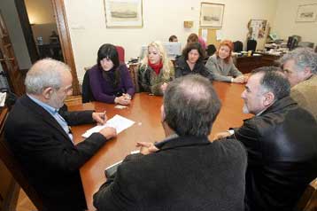 Ανανέωση συμβάσεων για τους εργαζομένους στα προγράμματα Stage, ζητά ο Αλ.Αλαβάνος