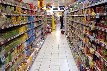 Μειώσεις στις τιμές των τροφίμων ζητά από τον ΣΕΒΤ ο υπουργός Ανάπτυξης