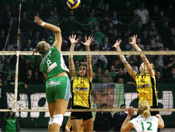 «Καθαρή» νίκη με 3-0 σετ επί του Αρη και βήμα πρόκρισης για τον Παναθηναϊκό