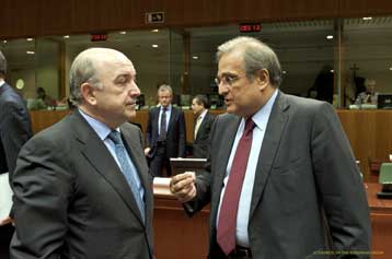 Υποσχέσεις για επιπλέον μέτρα έδωσε η κυβέρνηση στις Βρυξέλλες