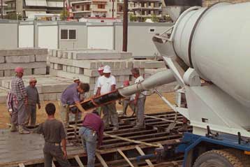 Τα χρέη «έπνιξαν» τον επιχειρηματία και πρώην δήμαρχο Αιγίου Λ.Σιαβελή