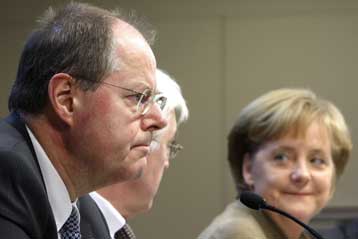 Διπλασιάζουν οι «27» το ποσό βοήθειας για τις χώρες εκτός ευρωζώνης