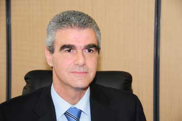 Ναυαγεί, λόγω κρίσης το σχέδιο της ΔΕΠΑ για εισαγωγή στο ΧΑ