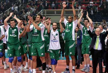 Επική ανατροπή του ΠΑΟ επί της Κούνεο και πρόκριση στον τελικό του Cev Cup