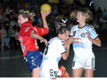 Καμία αλλαγή στην κορυφή της Α1 χάντμπολ γυναικών