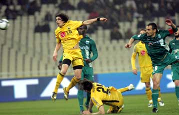 «Ατσαλάκωτη» η ΑΕΚ κόντρα στον Λεβαδειακό και… πιο κοντά στη 2η θέση