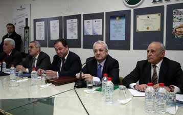 Μέτρα για τους αγρότες της Κρήτης ανακοίνωσε ο Σωτήρης Χατζηγάκης