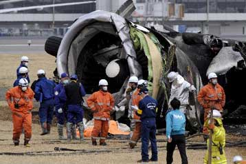 Συντριβή μεταγωγικού αεροσκάφους της FedEx στο αεροδρόμιο του Τόκιο