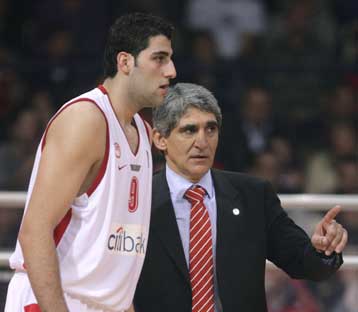 «Σεβόμαστε πολύ την Ρεάλ» τόνισαν Γιαννάκης και Μπουρούσης