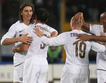 Και ο Ιμπραϊμοβιτς έχει την… τιμή του, ως το 2014 στην Ιντερ ο Καμπιάσο