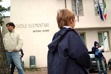 Όριο 30% στο αριθμό των μεταναστών στις τάξεις προτίθεται να θέσει η Ιταλία