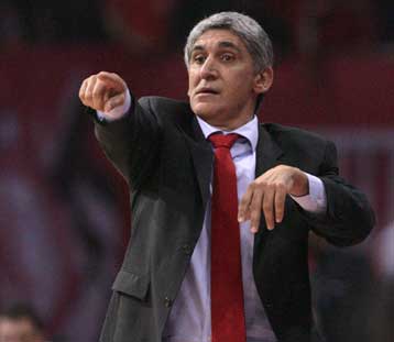 Στο… δρόμο της υπομονής βρίσκεται ο Ολυμπιακός σύμφωνα με τον Γιαννάκη