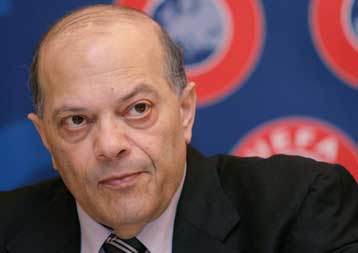 Ο Μάριος Λευκαρίτης επανεξελέγη στην Εκτελεστική Επιτροπή της UEFA