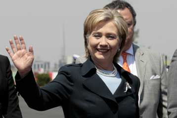 Απετράπη η συνάντηση Κλίντον-Ταλάτ μετά τις αντιδράσεις της ομογένειας