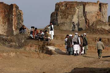 Συνεργασία Πακιστανών πρακτόρων με τους Ταλιμπάν αποκαλύπτουν οι New York Times