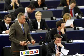 «Δρόμος προς την κόλαση» το οικονομικό πακέτο Ομπάμα, δήλωσε ο Τοπολάνεκ