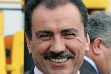 Αγνοείται ο αρχηγός ακροδεξιού κόμματος της Τουρκίας μετά από συντριβή ελικοπτέρου