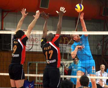 Χωρίς εκπλήξεις το φινάλε, διαμορφώθηκαν τα ζευγάρια των πλέι-οφ