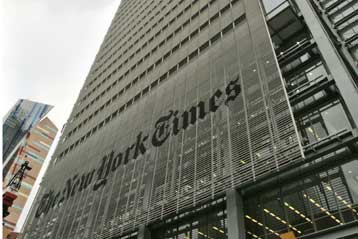 Μειώσεις μισθών κατά 5% και 100 απολύσεις αποφάσισαν οι New York Times