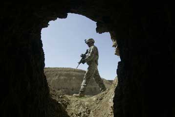 Νέα στρατηγική για το Αφγανιστάν θα ανακοινώσει ο Μπαράκ Ομπάμα