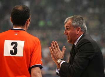 Σταματήσαμε να παίζουμε στο +15, παραδέχθηκε ο Ομπράντοβιτς