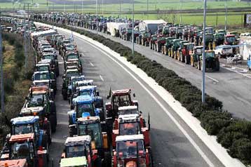 Σε κινητοποιήσεις προχωρούν την ερχόμενη εβδομάδα οι κτηνοτρόφοι