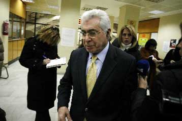 Στον ανακριτή Ρόδου κατέθεσε ο πρώην υπουργός Αιγαίου Αριστοτέλης Παυλίδης