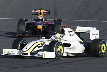 Έγραψε ιστορία η Brawn στην F1, την pole πήρε ο Μπάτον