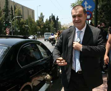 Διάψευση Βγενόπουλου για συνάντηση με τον Αντωνίου