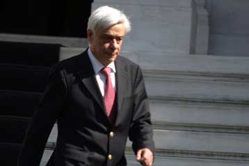 Η ψήφος των εκτός επικρατείας Ελλήνων στη συνάντηση Παυλόπουλου – Καραμανλή