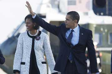 Διασχίζει τον Ατλαντικό ο Μπαράκ Ομπάμα στο πρώτο «τεστ» στο εξωτερικό