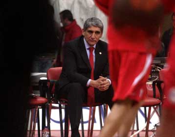 Από το… μηδέν ξεκινάει ο Ολυμπιακός σύμφωνα με τον Γιαννάκη